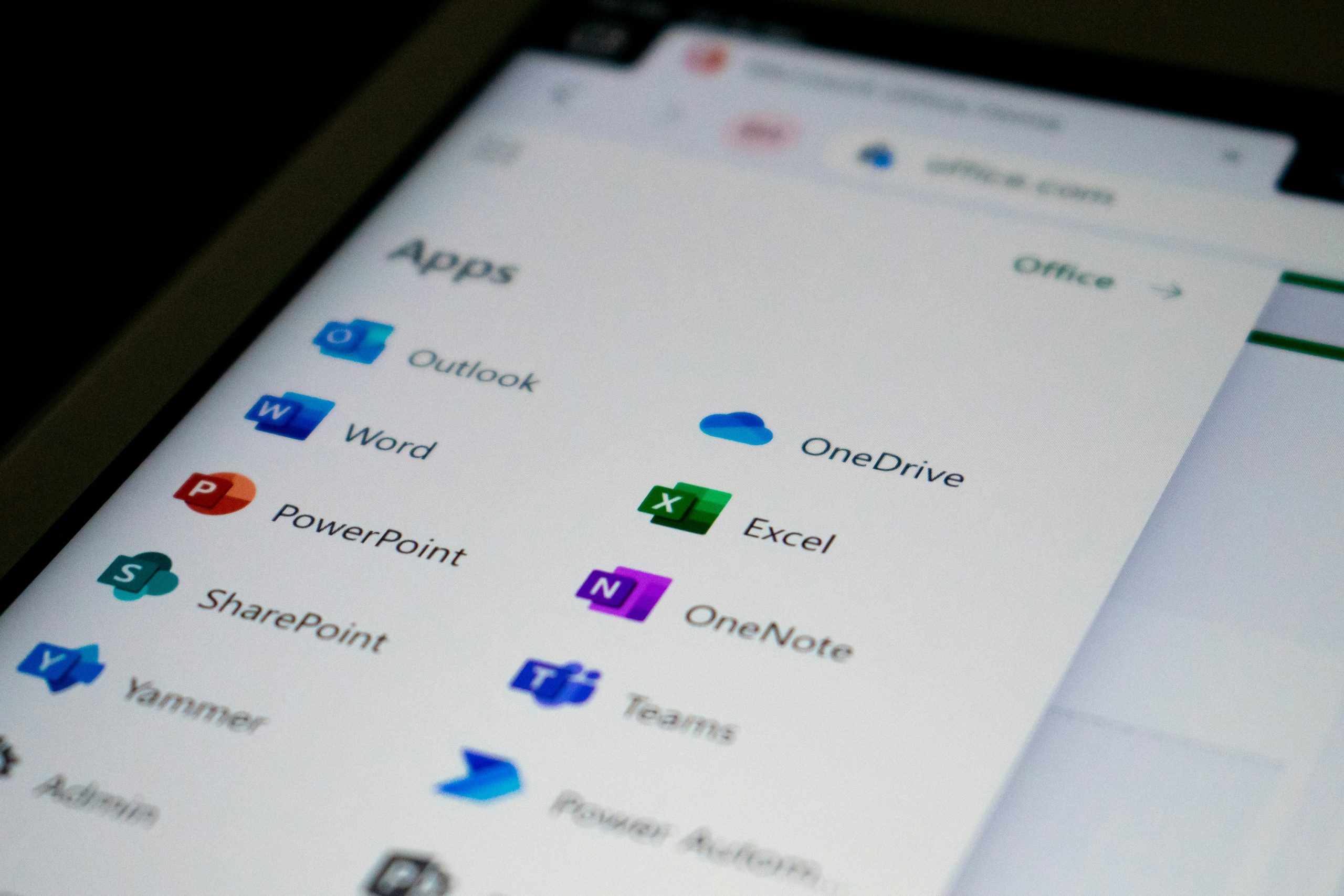 Microsoft 365 business services and applications